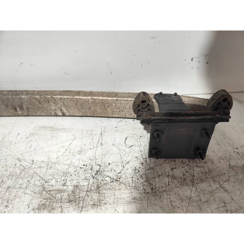 Recambio de refuerzo paragolpes trasero para mercedes clase s (w221) berlina 320 / 350 cdi (221.022) referencia OEM IAM 22161000