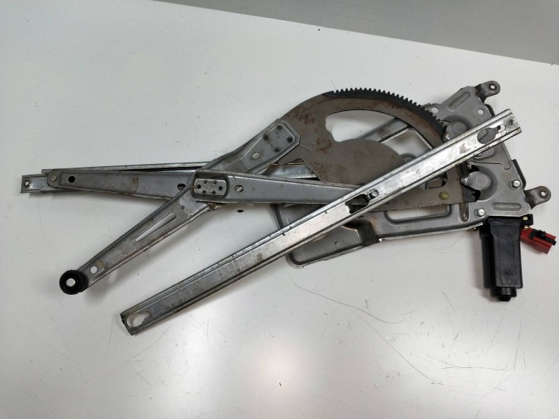 Recambio de elevalunas delantero izquierdo para chrysler vision (lh) 3.5 cat referencia OEM IAM 4624625 402058929 4P