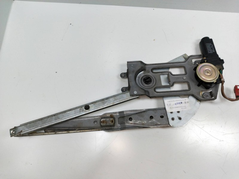 Recambio de elevalunas trasero derecho para chrysler vision (lh) 3.5 cat referencia OEM IAM 4624625 402058929 4P