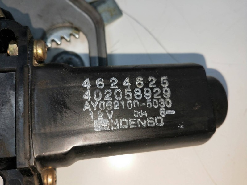 Recambio de elevalunas trasero derecho para chrysler vision (lh) 3.5 cat referencia OEM IAM 4624625 402058929 4P