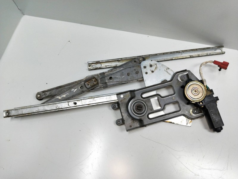 Recambio de elevalunas trasero izquierdo para chrysler vision (lh) 3.5 cat referencia OEM IAM 4624624 402058528 4P