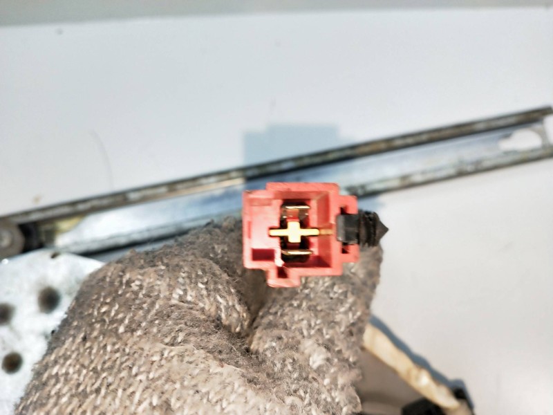 Recambio de elevalunas trasero izquierdo para chrysler vision (lh) 3.5 cat referencia OEM IAM 4624624 402058528 4P