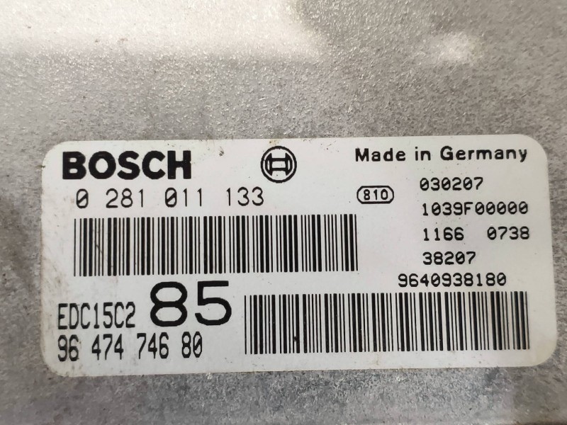 Recambio de centralita motor uce para lancia phedra (180) 2.2 jtd 16v emblema referencia OEM IAM 0281011133 9647474680 964093818