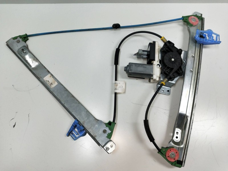 Recambio de elevalunas delantero derecho para citroen c2 1.1 referencia OEM IAM 36119604 7746004506 3P Recambio de elevalunas delantero derecho para citroen c2 1.1 referencia OEM IAM 36119604 7746004506 3P