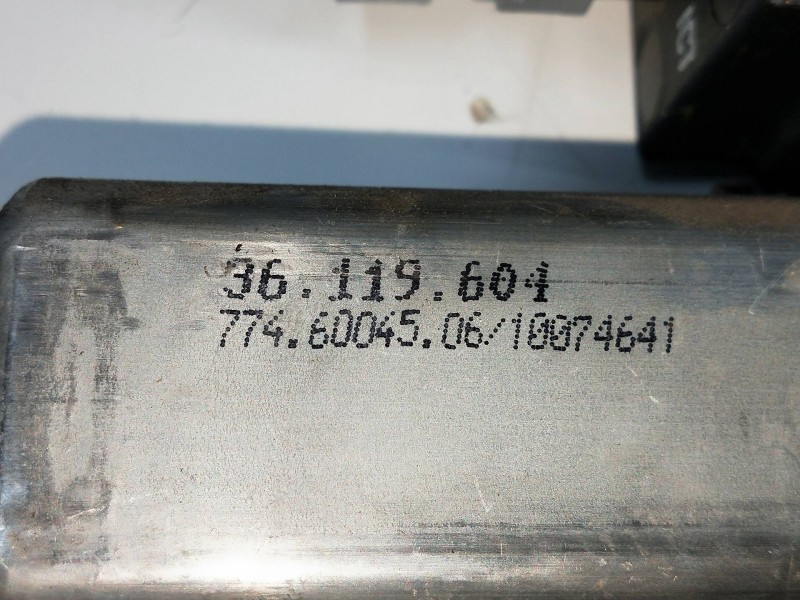 Recambio de elevalunas delantero derecho para citroen c2 1.1 referencia OEM IAM 36119604 7746004506 3P Recambio de elevalunas delantero derecho para citroen c2 1.1 referencia OEM IAM 36119604 7746004506 3P