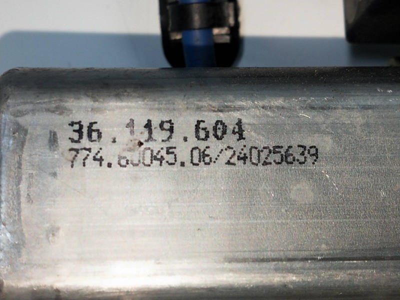 Recambio de elevalunas delantero derecho para citroen c2 1.1 referencia OEM IAM 36119604 7746004506 3P Recambio de elevalunas delantero derecho para citroen c2 1.1 referencia OEM IAM 36119604 7746004506 3P