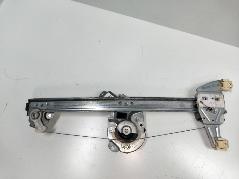 Recambio de elevalunas delantero derecho para citroen c1 1.0 cat (384f) referencia OEM IAM 400842B  5P