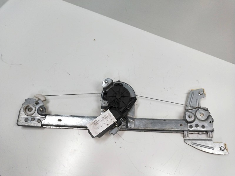 Recambio de elevalunas delantero derecho para citroen c1 1.0 cat (384f) referencia OEM IAM 400842B  5P