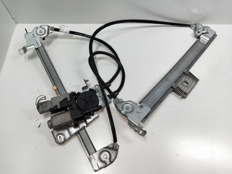 Recambio de elevalunas delantero derecho para citroen c3 pluriel 1.4 referencia OEM IAM 400620G  2P