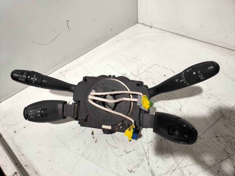 Recambio de kit airbag para lancia phedra (180) 2.2 jtd 16v emblema referencia OEM IAM   