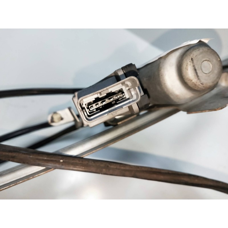 Recambio de elevalunas delantero derecho para citroen c3 pluriel 1.6 16v cat (nfu / tu5jp4) referencia OEM IAM 400620G  2P