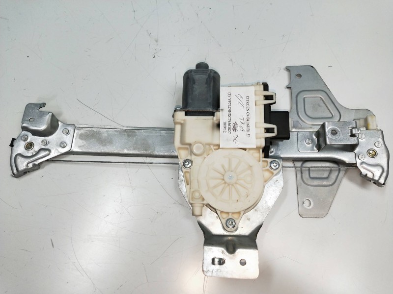 Recambio de elevalunas trasero derecho para citroen c4 berlina 1.6 16v hdi referencia OEM IAM 0130822238  5P