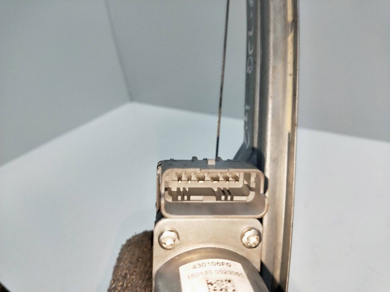 Recambio de elevalunas delantero derecho para citroen c4 lim. referencia OEM IAM 402276K  5P