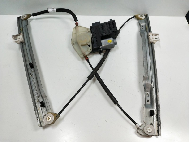 Recambio de elevalunas delantero derecho para citroen c4 picasso sx referencia OEM IAM 9654087580 400962C 5P