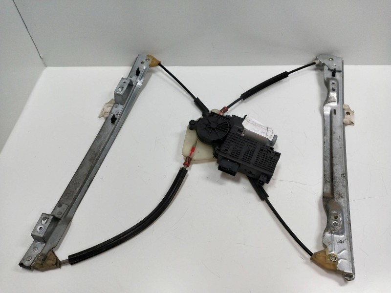 Recambio de elevalunas delantero derecho para citroen c4 picasso 2.0 16v cat (rfj / ew10a) referencia OEM IAM 9654087580 400962C