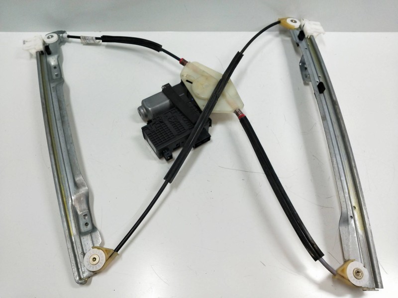 Recambio de elevalunas delantero derecho para citroen c4 picasso referencia OEM IAM 9682495780 400962D 5P