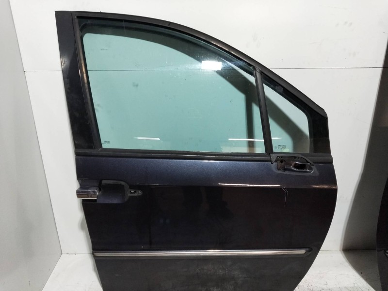 Recambio de puerta delantera derecha para lancia phedra (180) 2.2 jtd 16v emblema referencia OEM IAM  5P 