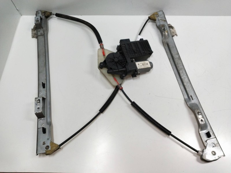 Recambio de elevalunas delantero izquierdo para citroen c4 grand picasso millenium referencia OEM IAM 9674032780 400963F 5P