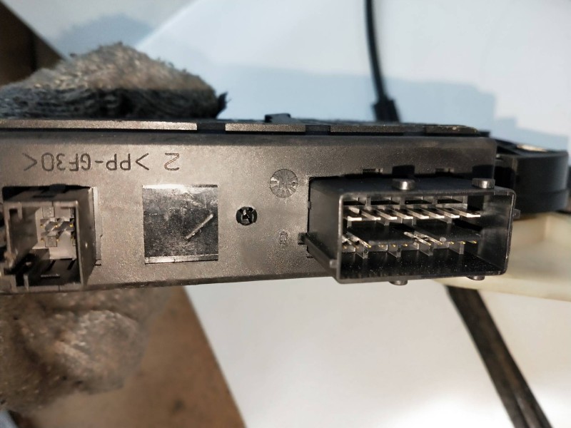 Recambio de elevalunas delantero izquierdo para citroen c4 grand picasso millenium referencia OEM IAM 9674032780 400963F 5P