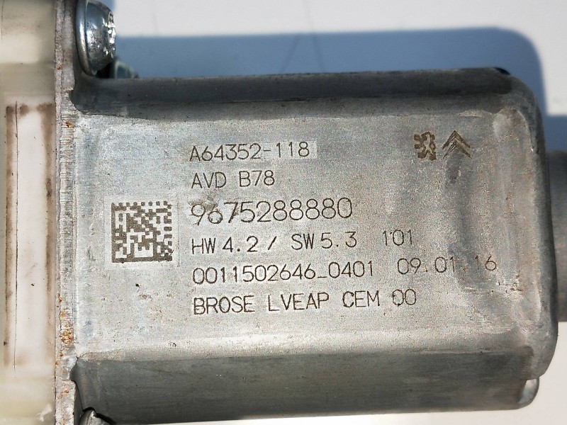 Recambio de elevalunas delantero derecho para citroen c4 picasso referencia OEM IAM 9675288880 A64352118 5P
