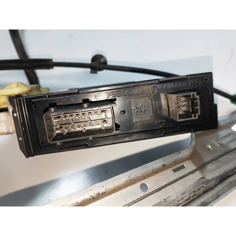 Recambio de elevalunas delantero derecho para citroen c5 berlina 2.0 hdi sx referencia OEM IAM 9632531980 77460021 5P