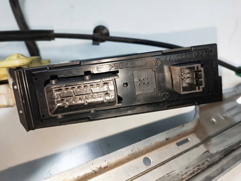 Recambio de elevalunas delantero derecho para citroen c5 berlina 2.0 hdi sx referencia OEM IAM 9632531980 77460021 5P