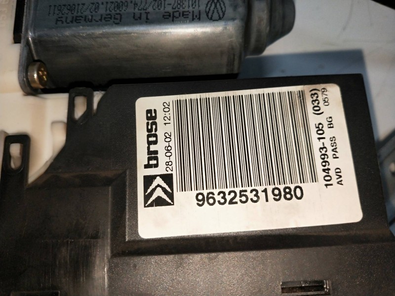 Recambio de elevalunas delantero derecho para citroen c5 berlina 2.0 hdi sx referencia OEM IAM 9632531980 77460021 5P