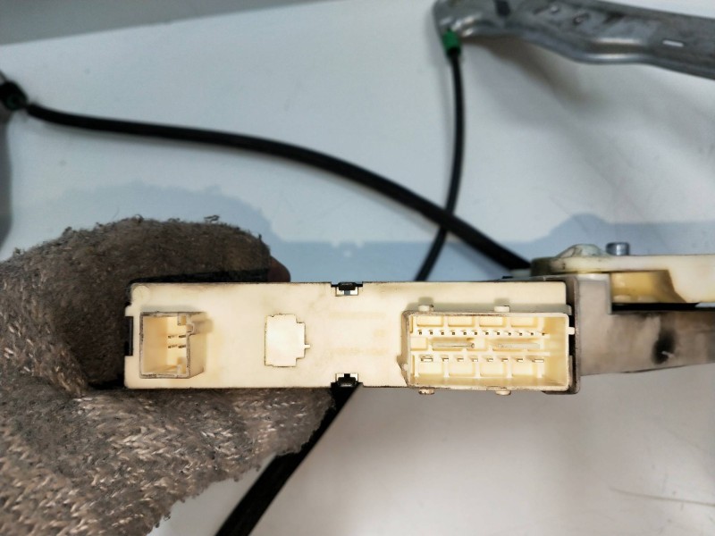 Recambio de elevalunas delantero izquierdo para citroen c5 berlina 2.0 hdi fap cat (rhr / dw10bted4) referencia OEM IAM 99783310