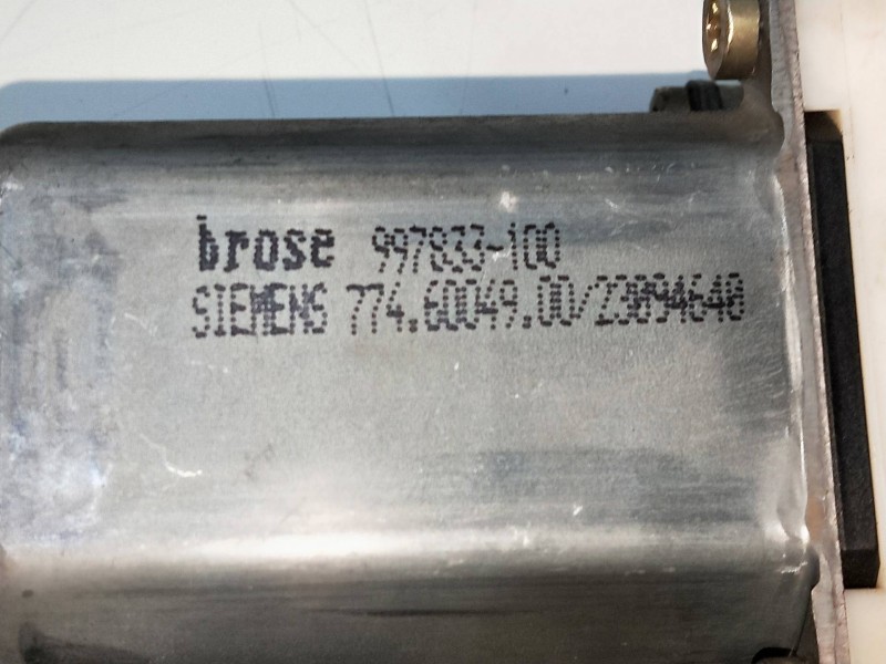 Recambio de elevalunas delantero izquierdo para citroen c5 berlina 2.0 hdi fap cat (rhr / dw10bted4) referencia OEM IAM 99783310