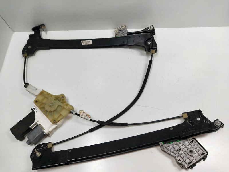 Recambio de elevalunas delantero derecho para citroen c6 2.7 v6 hdi fap cat (uhz / dt17ted4) referencia OEM IAM 9663077780 99435