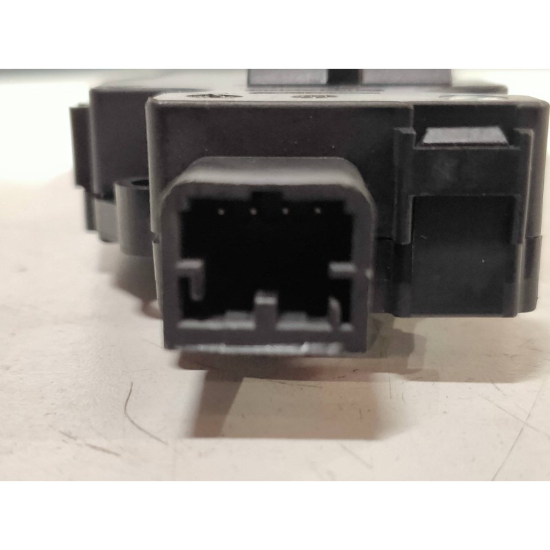 Recambio de motor apertura trampillas climatizador para bmw serie 3 gran turismo (f34) 320d xdrive referencia OEM IAM T946104A E