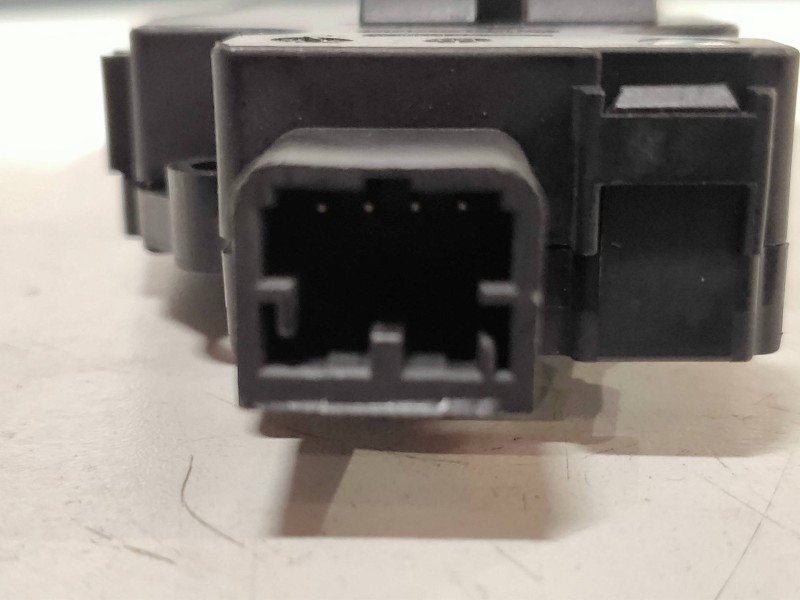 Recambio de motor apertura trampillas climatizador para bmw serie 3 gran turismo (f34) 320d xdrive referencia OEM IAM T946104A E