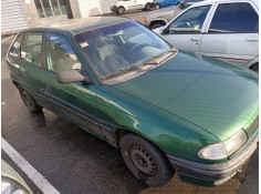 opel astra f berlina del año 1996