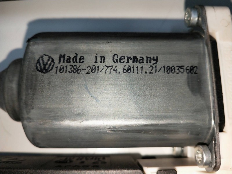 Recambio de elevalunas delantero derecho para citroen c8 2.2 hdi fap cat (4hw) referencia OEM IAM 77460111 1400208580 5P