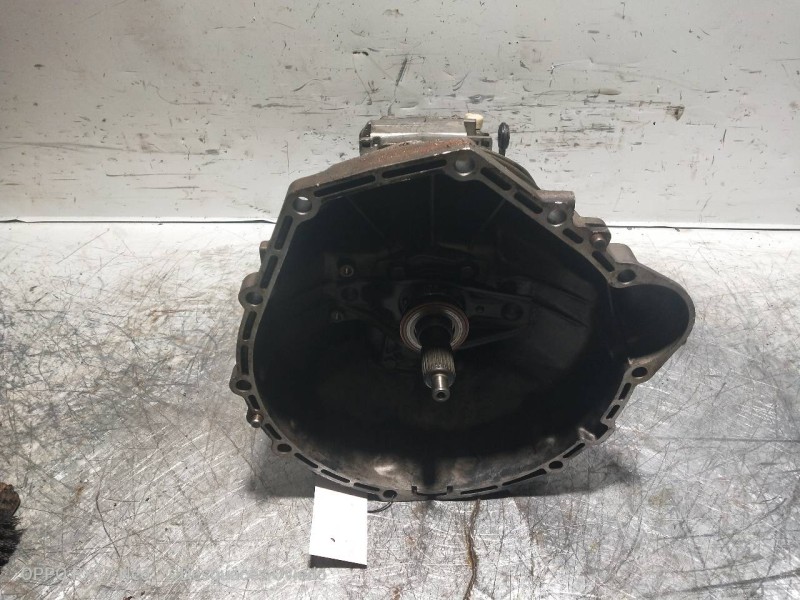 Recambio de caja cambios para mercedes clase e (w124) berlina 200 e / e 200 (124.019) referencia OEM IAM 1242609801 717412 06495