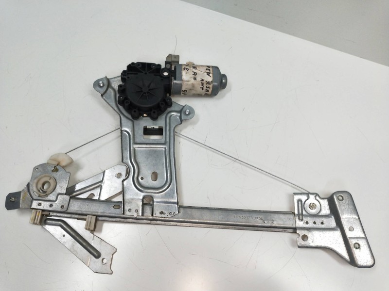 Recambio de elevalunas trasero derecho para citroen xsara berlina referencia OEM IAM 400332A   Recambio de elevalunas trasero derecho para citroen xsara berlina referencia OEM IAM 400332A