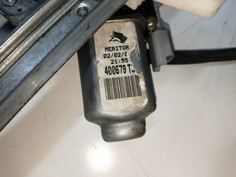 Recambio de elevalunas delantero derecho para citroen xsara berlina 2.0 hdi sx (66kw) referencia OEM IAM 400679T  5P