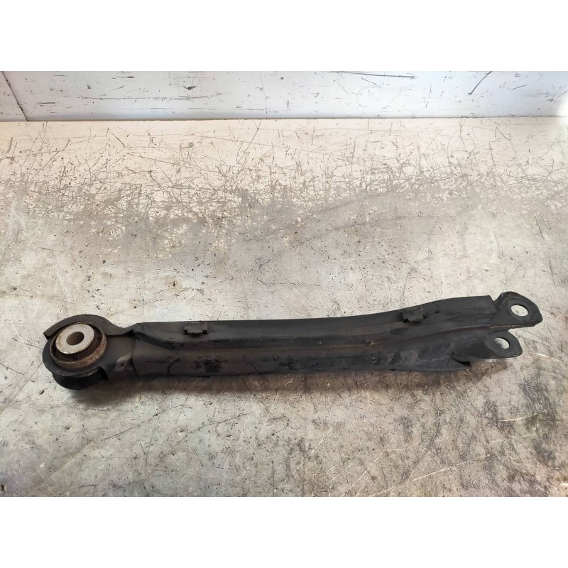 Recambio de tirante trasero derecho para mercedes clase c (w204) berlina c 180 kompressor blueefficiency (204.044) referencia OE