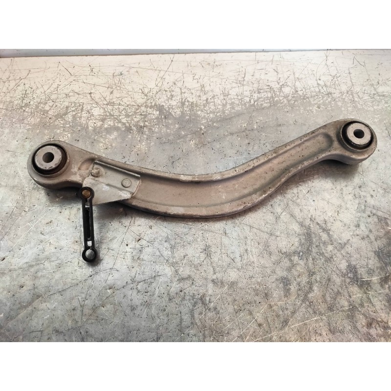 Recambio de tirante trasero izquierdo para mercedes clase c (w204) berlina c 180 kompressor blueefficiency (204.044) referencia 