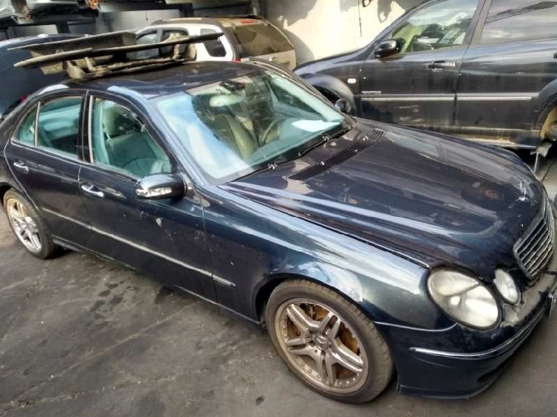 mercedes clase e (w211) berlina del año 2004