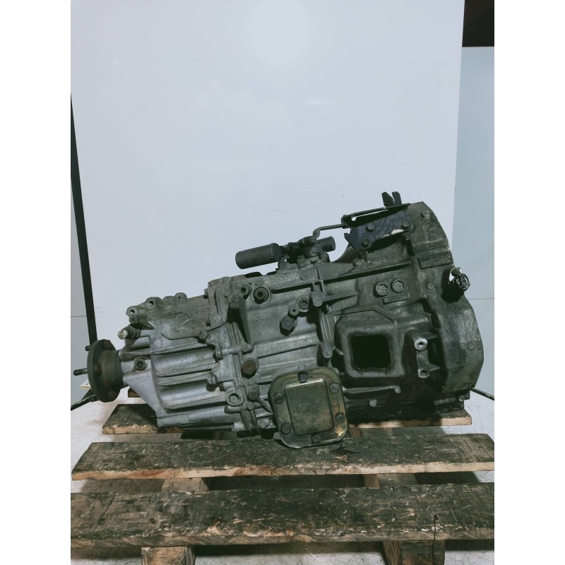 Recambio de caja cambios para renault maxity fg 130.35/45 referencia OEM IAM 6S380V0 1323065030 495426 32010MD01A 5V
