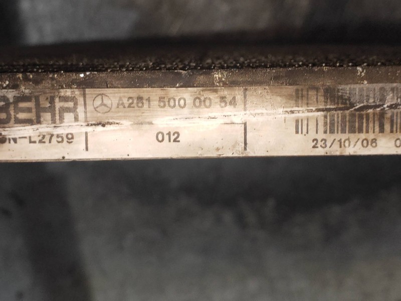 Recambio de condensador / radiador aire acondicionado para mercedes clase r (w251) 320 cdi (251.022) referencia OEM IAM A2515000