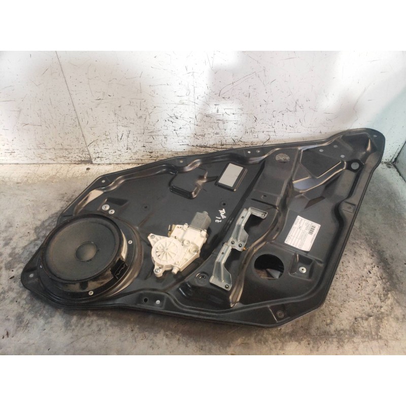 Recambio de elevalunas trasero izquierdo para mercedes clase r (w251) 320 cdi (251.022) referencia OEM IAM A1648203002 A16973021