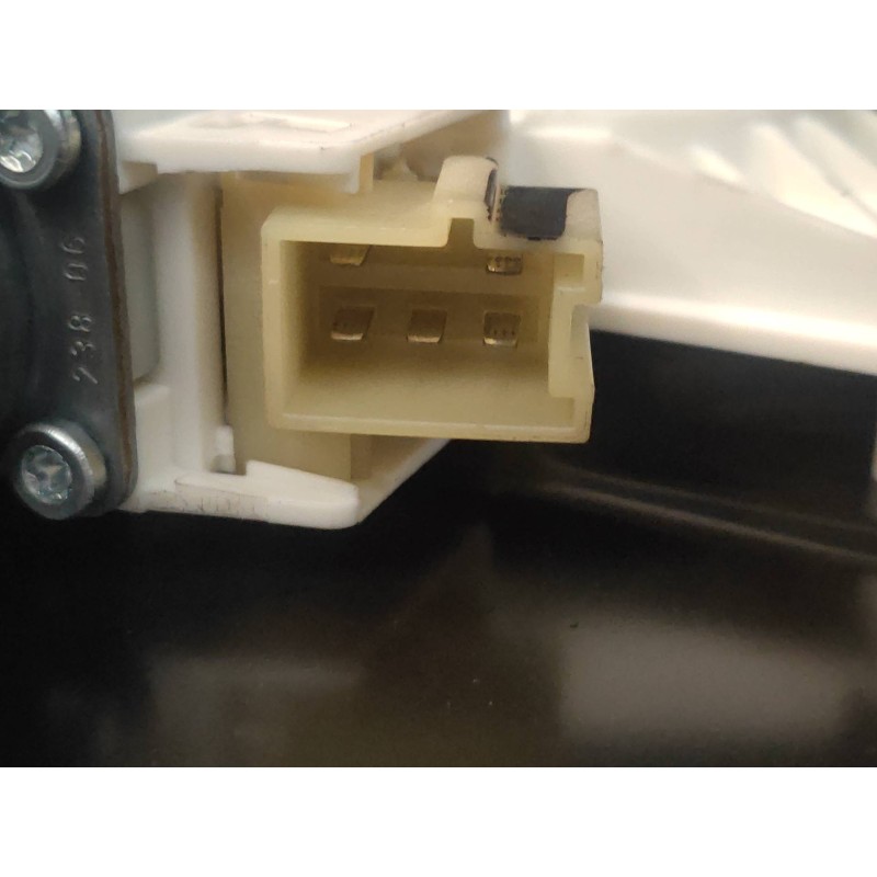 Recambio de elevalunas trasero izquierdo para mercedes clase r (w251) 320 cdi (251.022) referencia OEM IAM A1648203002 A16973021