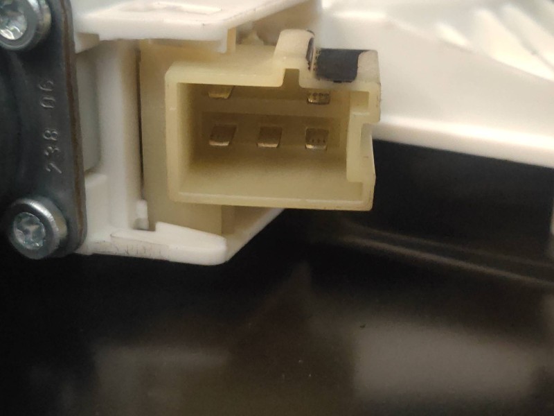 Recambio de elevalunas trasero izquierdo para mercedes clase r (w251) 320 cdi (251.022) referencia OEM IAM A1648203002 A16973021