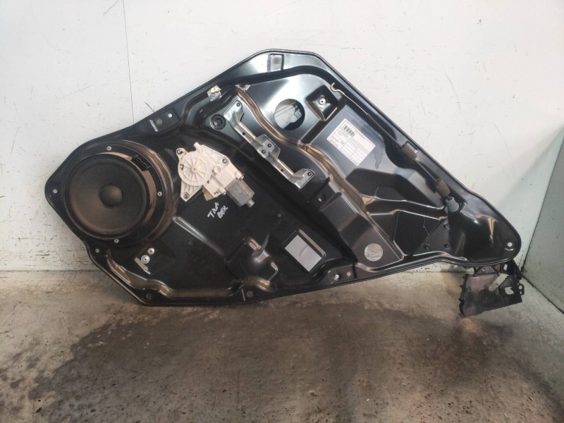 Recambio de elevalunas trasero derecho para mercedes clase r (w251) 320 cdi (251.022) referencia OEM IAM A1648203002 A1697302235