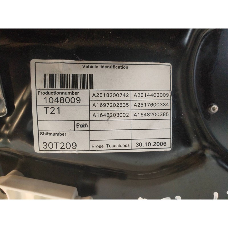 Recambio de elevalunas delantero izquierdo para mercedes clase r (w251) 320 cdi (251.022) referencia OEM IAM A2518200742 A251440