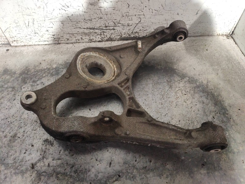 Recambio de brazo suspension inferior trasero izquierdo para mercedes clase r (w251) 320 cdi (251.022) referencia OEM IAM   