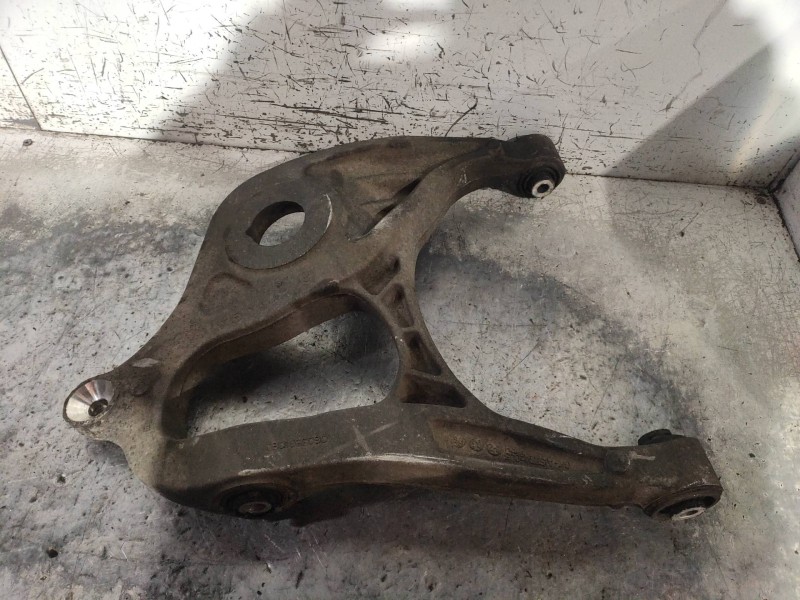 Recambio de brazo suspension inferior trasero derecho para mercedes clase r (w251) 320 cdi (251.022) referencia OEM IAM   