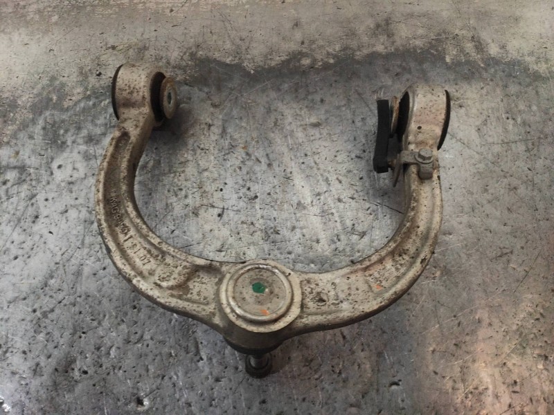 Recambio de brazo suspension superior delantero derecho para mercedes clase r (w251) 320 cdi (251.022) referencia OEM IAM   